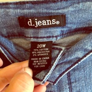 D jeans size 20W. Stretch.